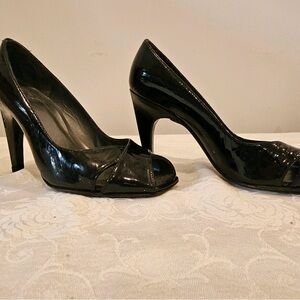 Stuart Weirtzman heels